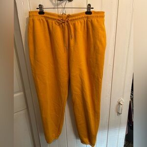 Cozi xl Yellow fleece lined Sweatpants joggers